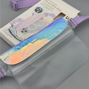 Case-Mate Waterproof Holographic Fanny Pack with Adjustable Lavender Strap